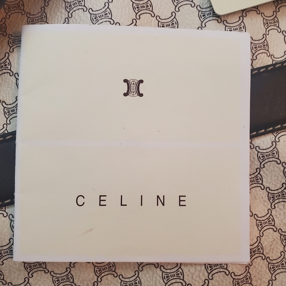 Celine Macadam....tote quality - Picture 2 of 10